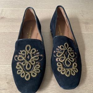 NWOT Donald J Pliner Suede Loafers with exquisite Heel